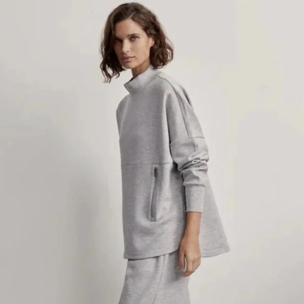 Varley Bay Sweat Pullover in Grey Marl
Size Large - Picture 2 of 15